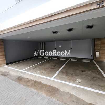 
									ラクレイス横濱関内 駐車場