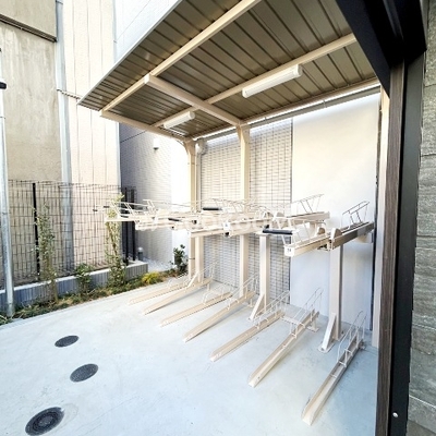 
									シーズンフラッツ上野稲荷町 外観・共用部写真5