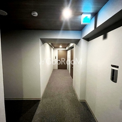 
									プライムガーデン銀座八丁堀 内廊下