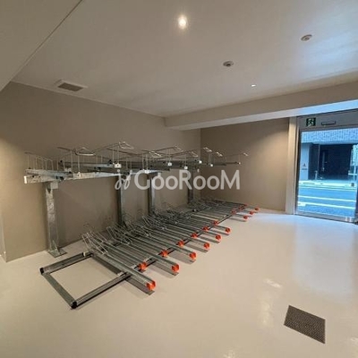 
									フィシオ飯田橋　駐輪場