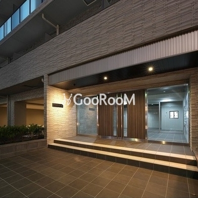 
									コンフォリア西尾久 エントランス