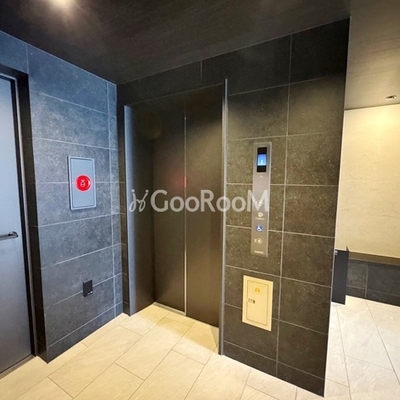 
									アリビス十条　エレベーター