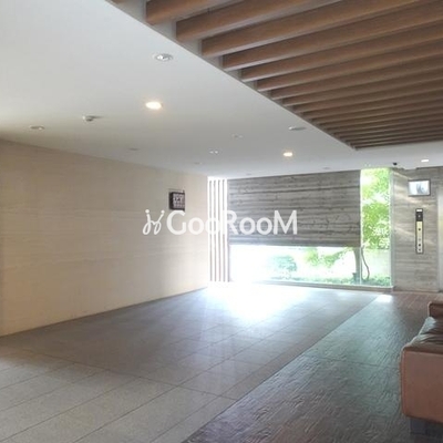 
									エミリブ下落合 エントランス