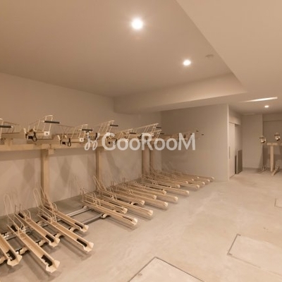 
									ラウドフラット品川大井町 駐輪場