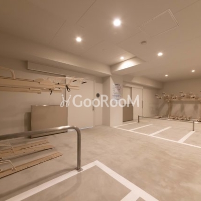 
									ラウドフラット品川大井町 バイク置き場