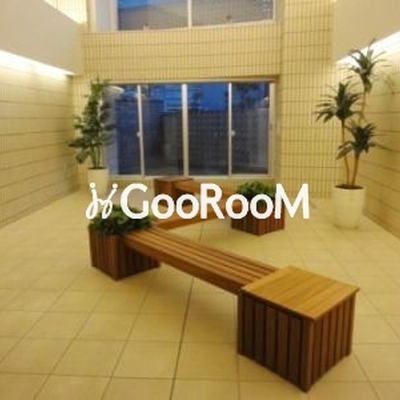 
									コンフォリア芝浦バウハウス ロビー1