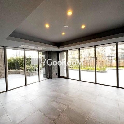 
									フロンティアレジデンス錦糸公園 ロビー