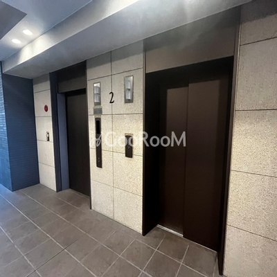 
									プライムアーバン新宿夏目坂タワーレジデンス エレベーター