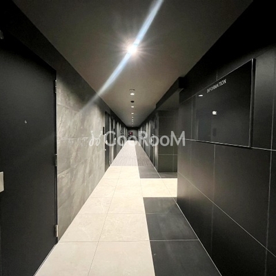 
									アークマーク東大井 廊下