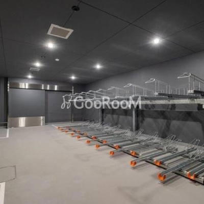 
									アーバンコア旗の台 駐輪場