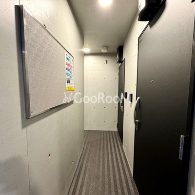 
									ココフラット赤堤 共用部1