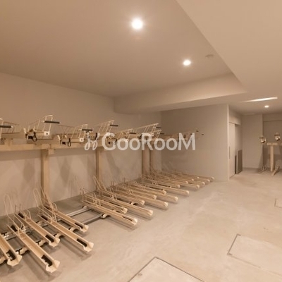 
									ラウドフラット品川大井町 駐輪場