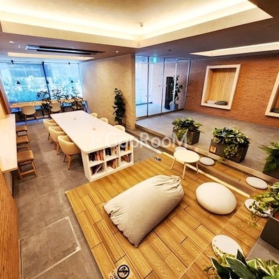 
									デュオフラッツ篠崎 ラウンジ3