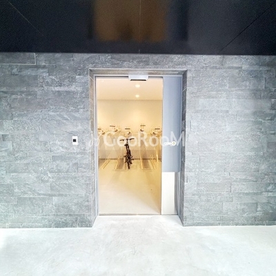 
									シーズンフラッツ上野稲荷町 外観・共用部写真8