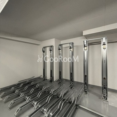 
									モディア銀座イースト　駐輪場