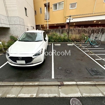 
									オルタナ押上　駐車場