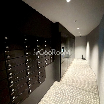 
									パークアクシス新宿百人町 共用部写真