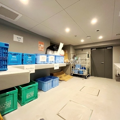 
									エレミ元蓮沼 ゴミ置き場