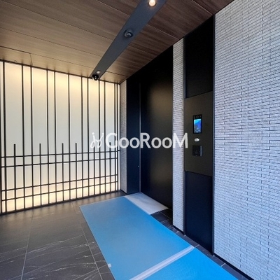 
									シーズンフラッツ浅草六丁目 入口