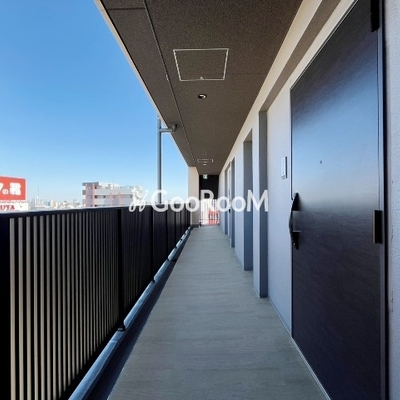 
									シーズンフラッツ浅草六丁目 廊下