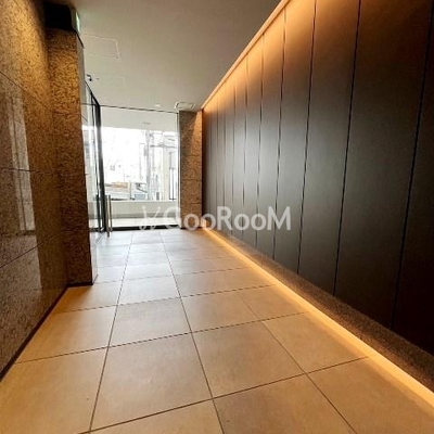 
									アイフラット文京本駒込 ロビー