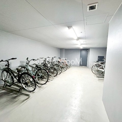 
									ブランシエスタ荻窪  共用部3