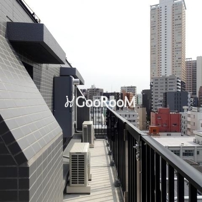 
									コンフォリア日暮里 ルーフバルコニー