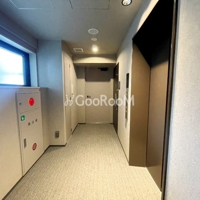 
									グレーシアフィット三軒茶屋  内廊下