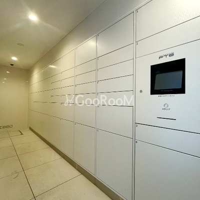 
									コンフォリア・リヴ平井ミューティオ 宅配ボックス