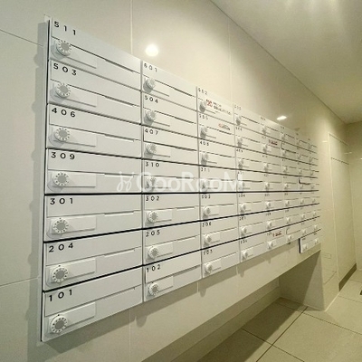 
									コンフォリア・リヴ平井ミューティオ 郵便受け