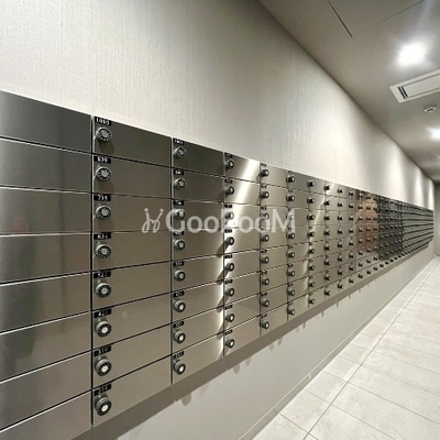 
									ロイヤルパークス赤羽ノース 郵便受け