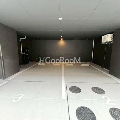 
									ザ・パークハビオ日本橋茅場町 駐車場