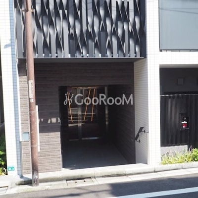 
									グローリオシェルト池袋本町 入口