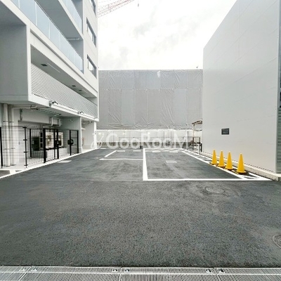 
									オアーゼ日暮里レジデンス 駐車場2