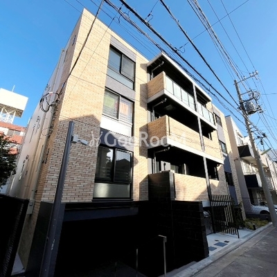 
									ラペルラ桜新町 外観1