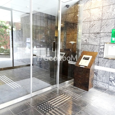 
									レジディア西麻布  オートロック