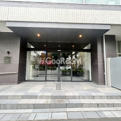 
									レジディア杉並方南町のエントランス