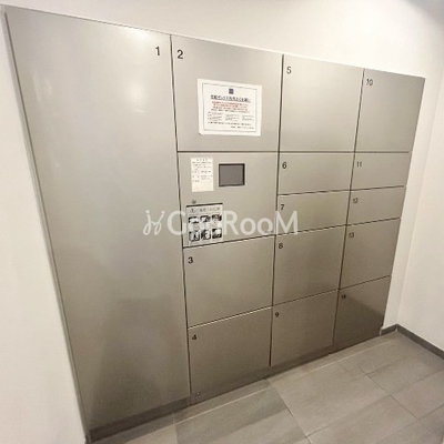 
									レジディア杉並方南町の宅配ボックス